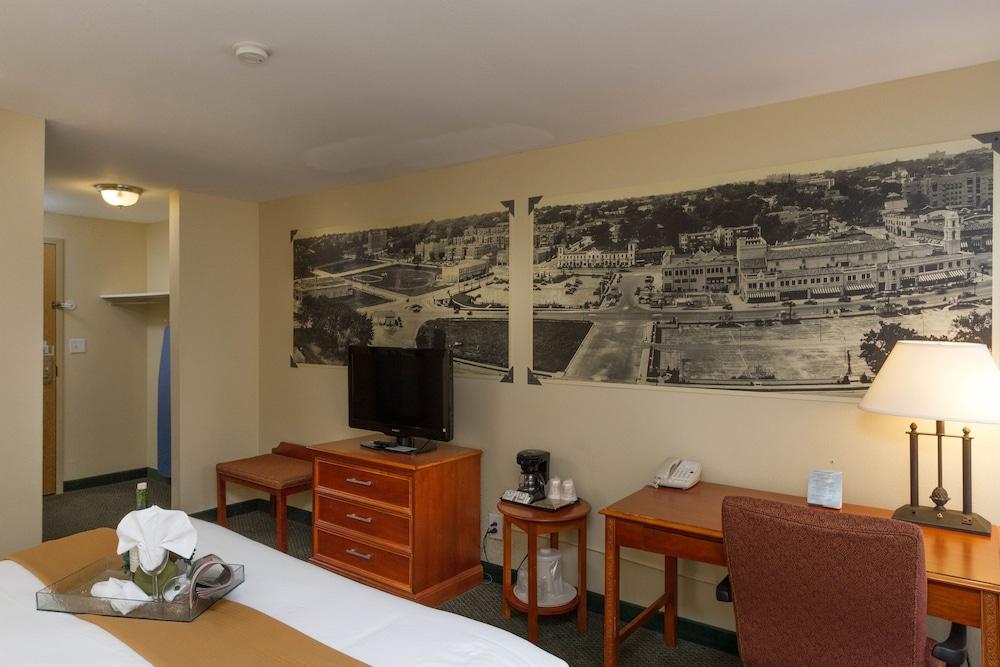 Hotel Westport Kansas City, Tapestry Collection By Hilton Exterior foto