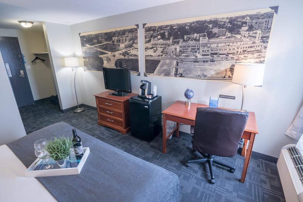 Hotel Westport Kansas City, Tapestry Collection By Hilton Exterior foto